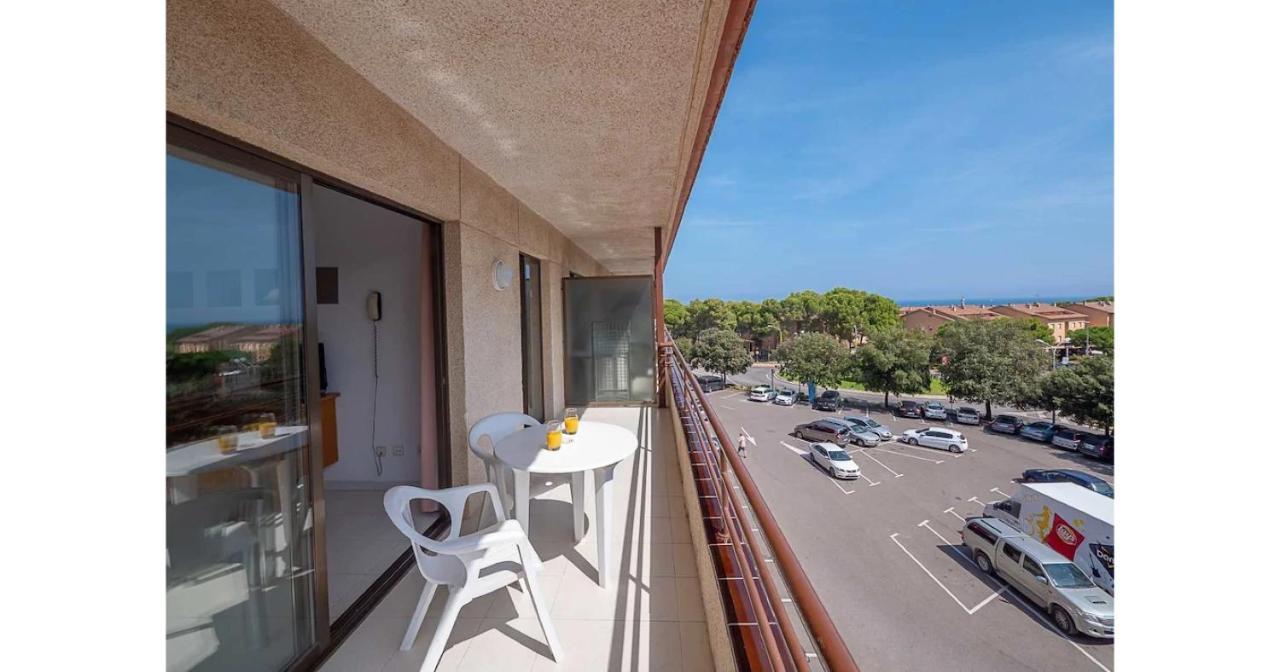 Aparthotel Golf Beach Pals Kültér fotó